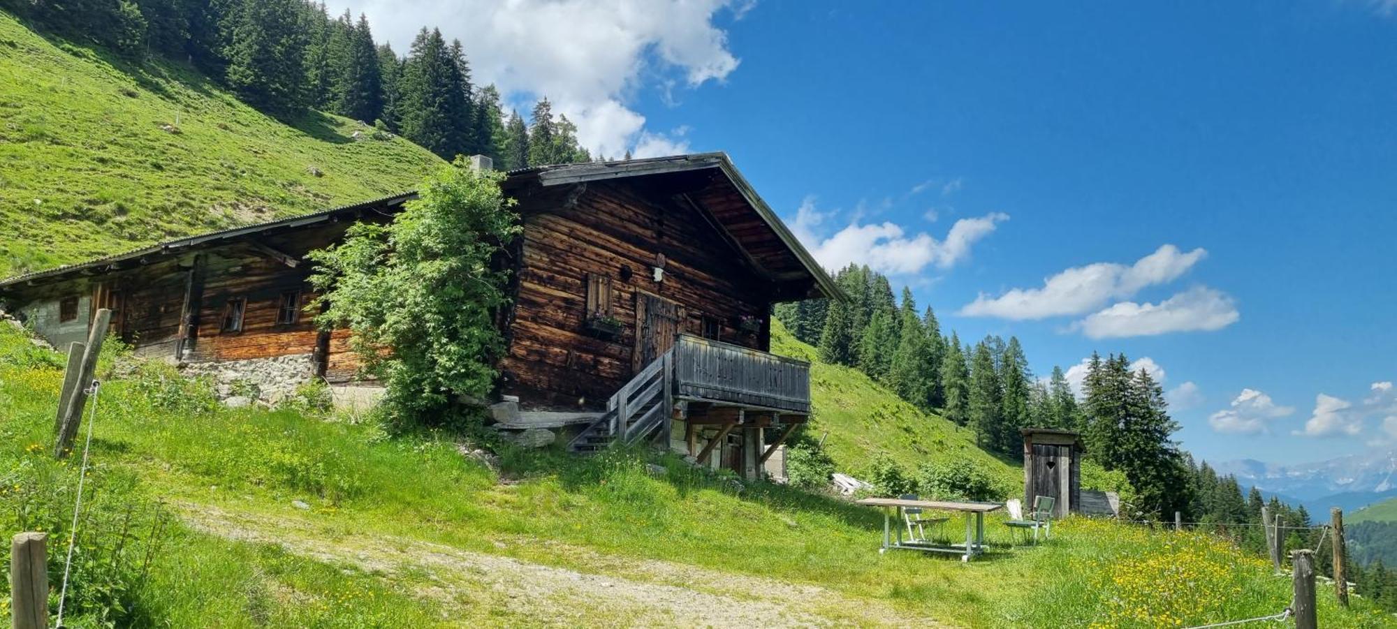 Hotel Metzgerwirt Кирхберг Экстерьер фото